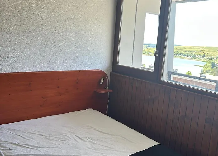 Appartement Rénové Au Cœur De Avec Balcon Et Parking Privé - Fr-1-814-81 *